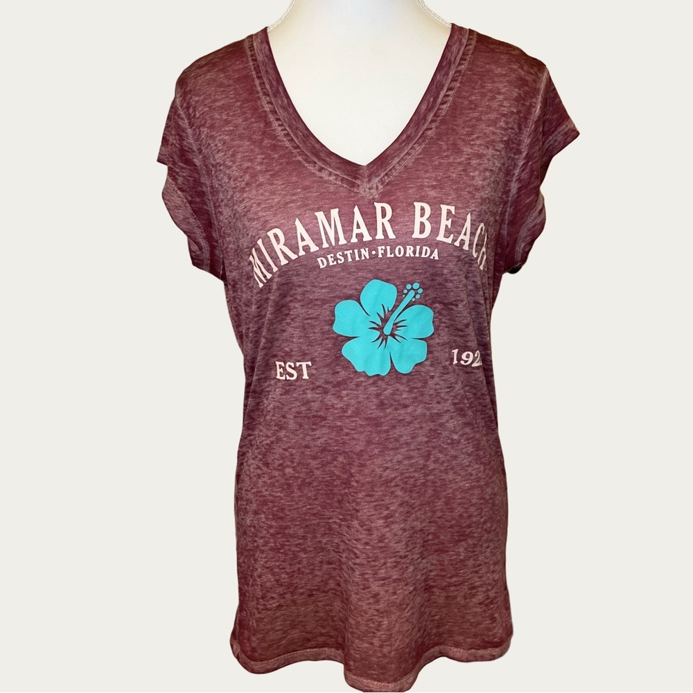 Exist Destin Beach Maroon V-Neck Tee with Blue Floral‎ Graphic Size Medium